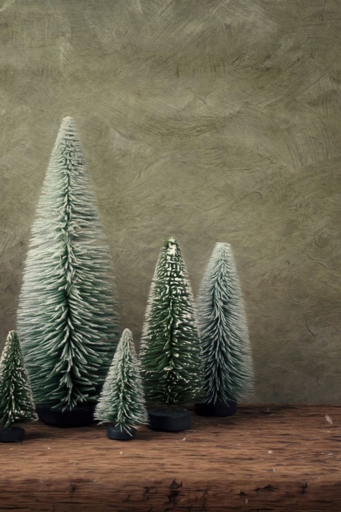 Minimalistische Weihnachtsdekoration: 16 dezente DIY Ideen für goldige Feststimmung!