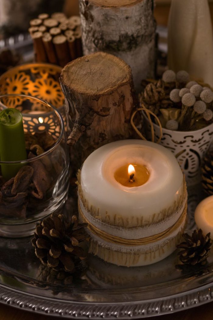 Weihnachtliche Deko-Tabletts: 24 schöne Ideen für Tische & Konsolen diesen Winter!