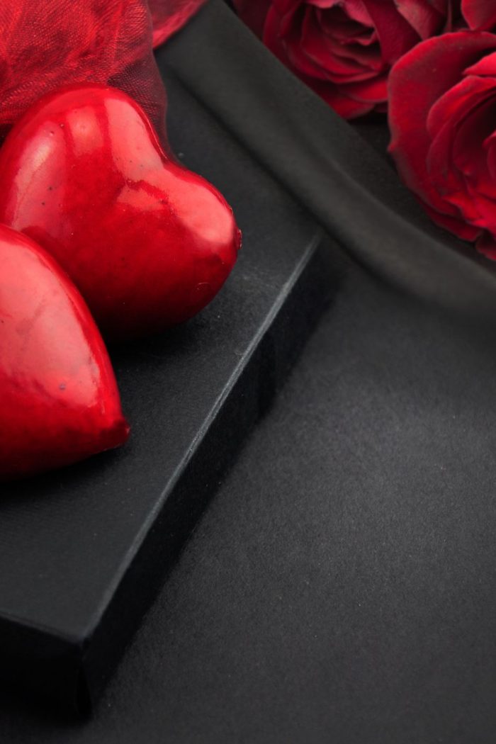 Valentinstagsgeschenk für ihn: 21 persönliche, süße & lustige Ideen, die wirklich was bedeuten!