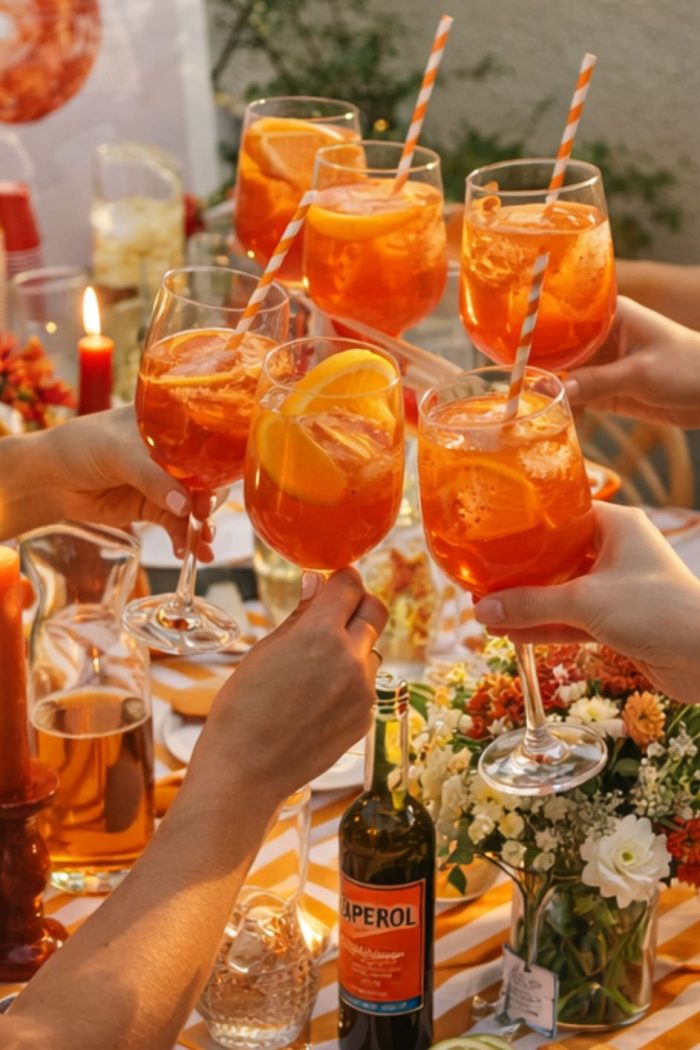 Kreativer Mädelsabend mit Motto: 24 Ideen für das ganze Jahr